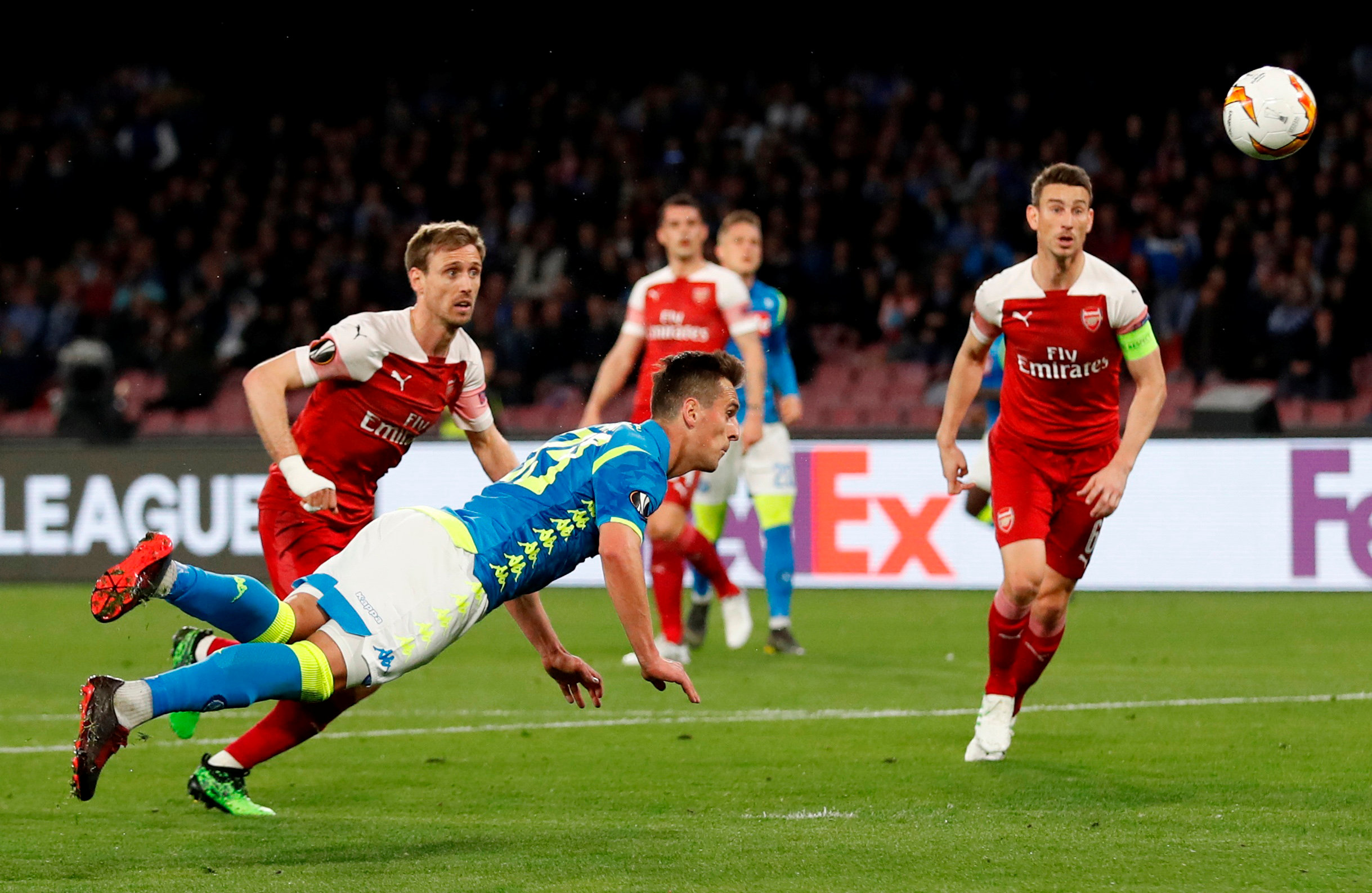 关于那不勒斯四强战险胜广厦男篮,浓眉砍下3记关键球,全场沸腾的信息 关于那不勒斯四强战险胜广厦男篮,浓眉砍下3记关键球,全场沸腾的信息